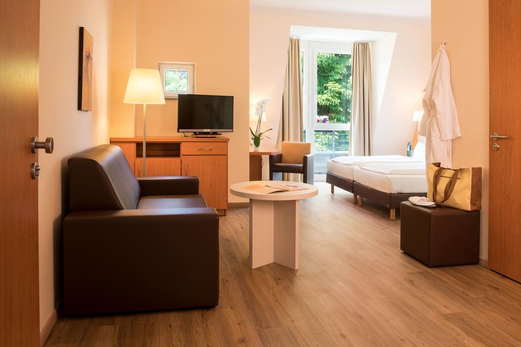 Thermalis - Das Boardinghouse Im Kurpark Bad Hersfeld Otel Dış mekan fotoğraf